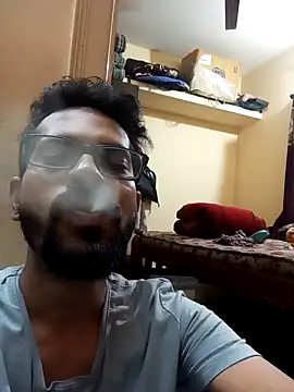 Snapshot of arhan3043 chatting on 12-31-24, 08:12 arhan3043 online show from 12-31-24, 08:12