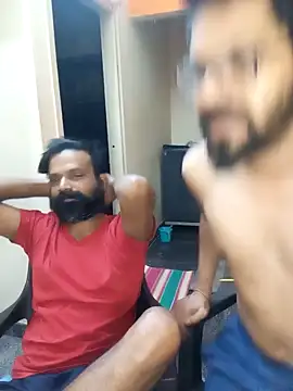 Snapshot of arhan3043 chatting on 02-07-25, 04:35 arhan3043 online show from 02-07-25, 04:35