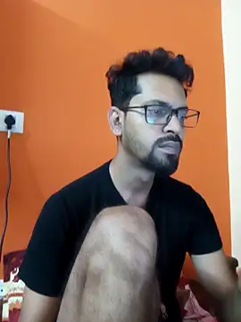 Snapshot of arhan3043 chatting on 10-17-25, 12:41 arhan3043 online show from 10-17-25, 12:41