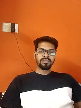 Snapshot of arhan3043 chatting on 10-24-25, 11:06 arhan3043 online show from 10-24-25, 11:06