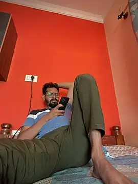 Snapshot of arhan3043 chatting on 01-11-26, 07:24 arhan3043 online show from 01-11-26, 07:24