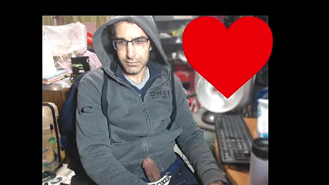 Gsmile1 online show from 01-11-26, 12:32