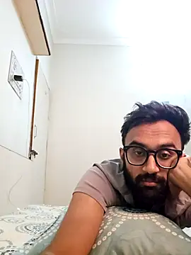 love4shownude online show from 10-18-25, 04:48