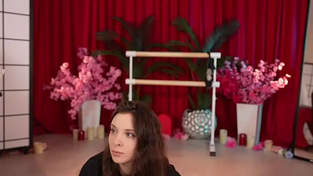 KittyCaitlin online show from 03-21-25, 07:57