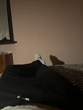 Snapshot of xhamster2021 chatting on 10-21-25, 05:02 xhamster2021 online show from 10-21-25, 05:02