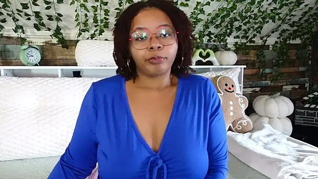 Snapshot of -khayaparker chatting on 03-07-25, 01:51 -khayaparker online show from 03-07-25, 01:51