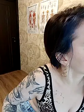 LazyTanukii online show from 11-07-25, 06:46