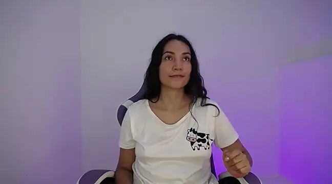 Snapshot of cutie_and_slutty chatting on 02-04-25, 01:34 cutie and slutty online show from 02-04-25, 01:34