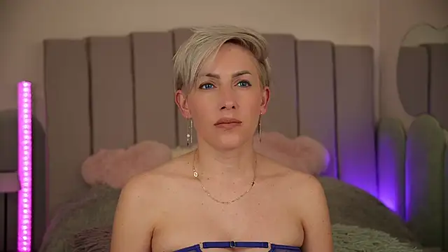 VickySecret96 online show from 03-13-25, 06:12