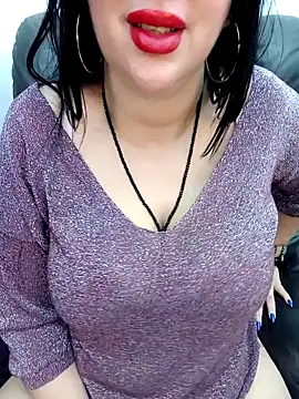 Snapshot of Queen_sousou chatting on 02-04-25, 11:38 Queen sousou online show from 02-04-25, 11:38