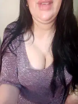 Snapshot of Queen_sousou chatting on 03-13-25, 11:05 Queen sousou online show from 03-13-25, 11:05