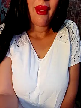 Snapshot of Queen_sousou chatting on 09-10-25, 10:54 Queen sousou online show from 09-10-25, 10:54