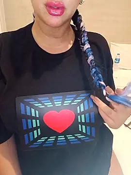 Queen sousou online show from 03-10-26, 06:57