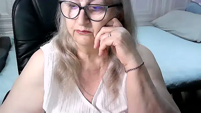 LolkaAlyss online show from 03-28-26, 06:29