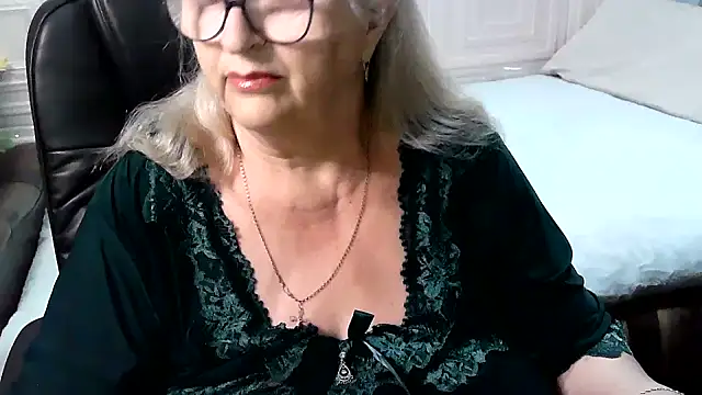 LolkaAlyss online show from 04-06-26, 07:37