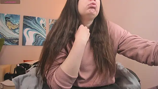 Snapshot of BattyMoll chatting on 02-26-25, 03:30 BattyMoll online show from 02-26-25, 03:30