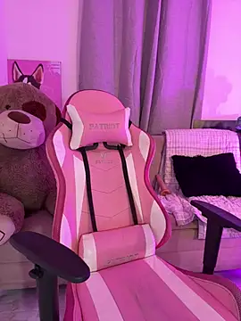 Snapshot of Vane_Rossee chatting on 01-22-25, 04:02 Vane Rossee online show from 01-22-25, 04:02