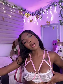 Snapshot of Vane_Rossee chatting on 02-06-26, 11:30 Vane Rossee online show from 02-06-26, 11:30