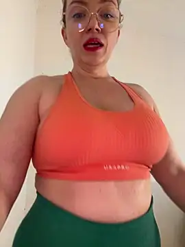 FemDom RubyKnightXXO online show from 04-08-26, 03:56