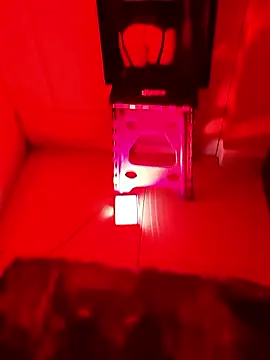 Snapshot of towers_j chatting on 12-09-24, 02:56 towers j online show from 12-09-24, 02:56