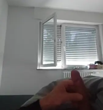 Snapshot of GermanBigDream chatting on 05-14-26, 05:14 GermanBigDream online show from 05-14-26, 05:14