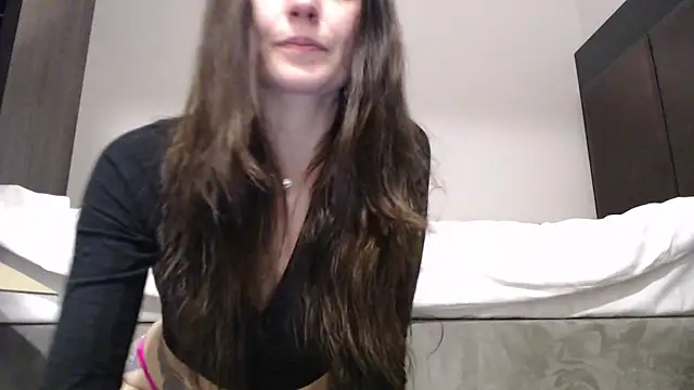 Katze22 online show from 12-31-24, 08:34