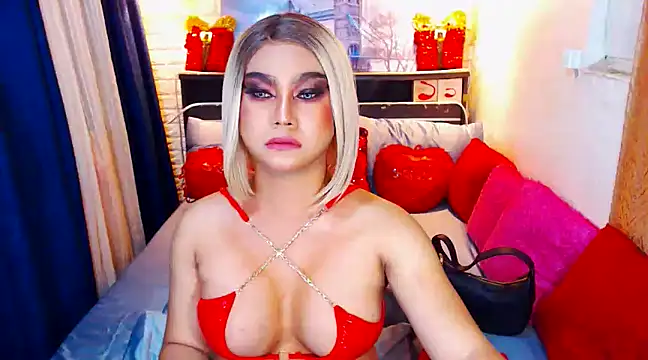 Snapshot of TsGoddessNhicolle chatting on 12-11-24, 12:34 TsGoddessNhicolle online show from 12-11-24, 12:34