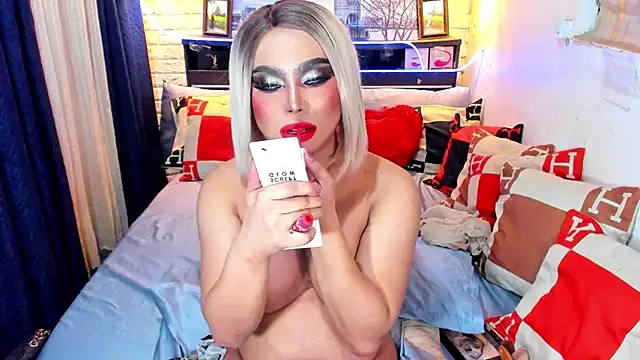 Snapshot of TsGoddessNhicolle chatting on 11-08-25, 10:26 TsGoddessNhicolle online show from 11-08-25, 10:26