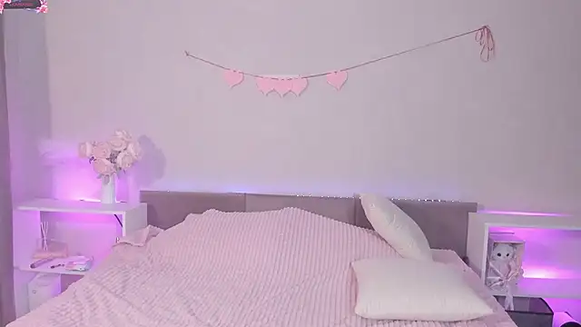  Sweety pie  online show from 05-20-26, 04:18