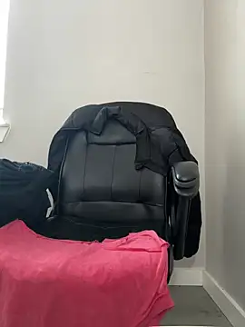 Snapshot of DancingLemonade chatting on 02-11-26, 08:58 DancingLemonade online show from 02-11-26, 08:58