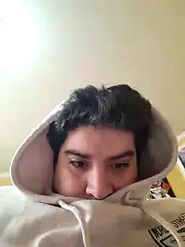 ChrisF91  online show from 04-26-26, 02:15