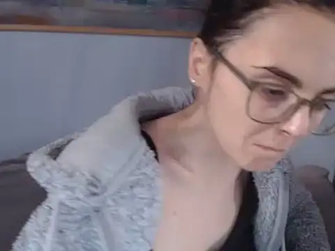 cleophee online show from 02-17-25, 12:48