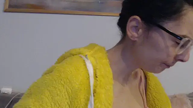 cleophee online show from 03-02-26, 06:25