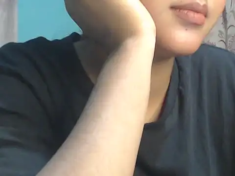 NancyRuvi online show from 12-04-25, 02:48