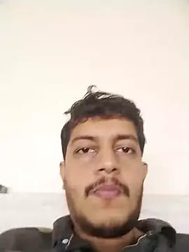 Snapshot of dzboy1994 chatting on 10-13-25, 04:56 dzboy1994 online show from 10-13-25, 04:56