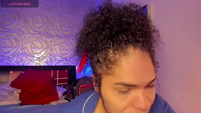 vennus1  online show from 03-05-25, 01:39