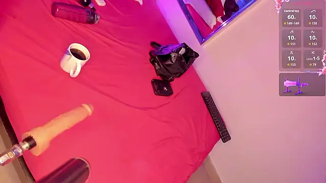 vennus1  online show from 01-12-26, 03:28