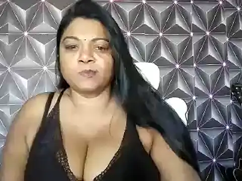 Snapshot of IndianDelia chatting on 05-26-26, 08:54 IndianDelia online show from 05-26-26, 08:54