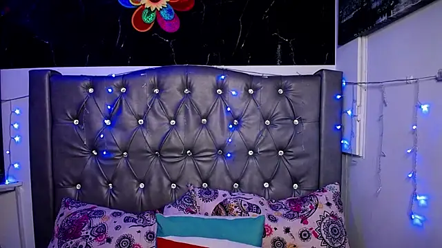 LAILAGUMMY online show from 02-15-25, 11:28