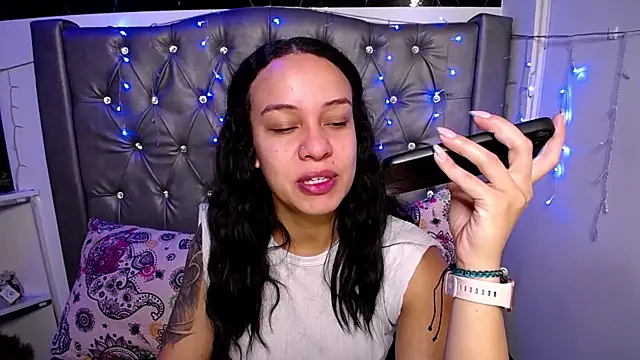 LAILAGUMMY online show from 02-17-25, 11:44