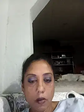 Mahi4luv online show from 02-19-26, 10:50