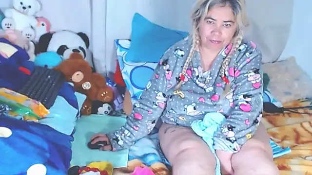 estrellita fugaz16x online show from 09-22-25, 10:50