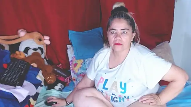 estrellita fugaz16x online show from 11-06-25, 03:29