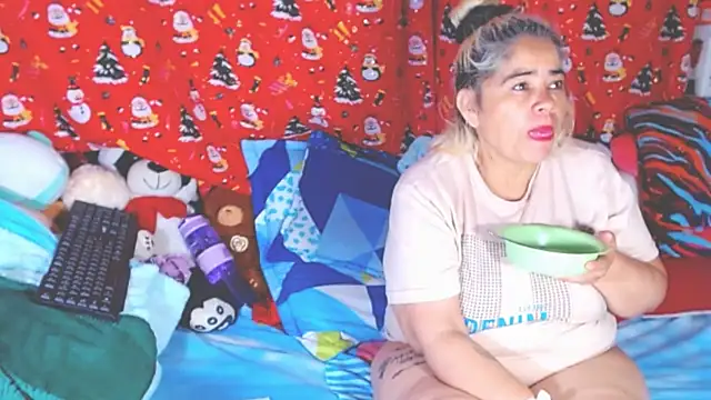 estrellita fugaz16x online show from 02-06-26, 05:34