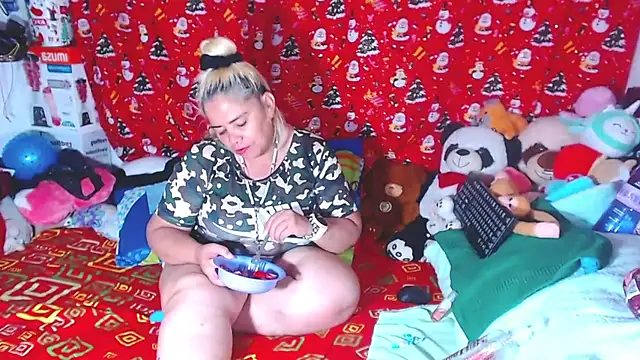 Snapshot of estrellita_fugaz16x chatting on 05-02-26, 03:55 estrellita fugaz16x online show from 05-02-26, 03:55