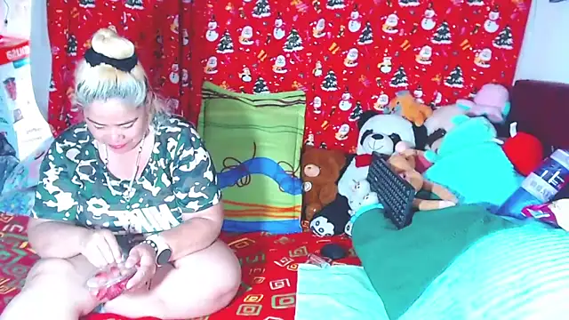 Snapshot of estrellita_fugaz16x chatting on 05-11-26, 08:06 estrellita fugaz16x online show from 05-11-26, 08:06