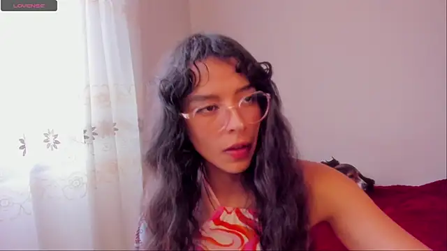 aluna 0310 online show from 12-26-24, 08:32