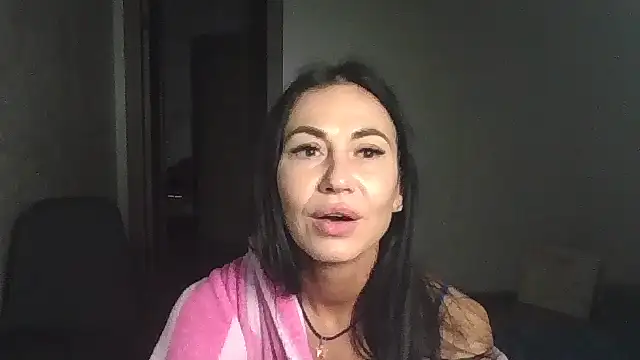 JulianaGold1 online show from 01-29-25, 09:17