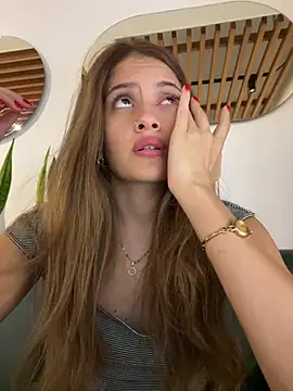 alana15 online show from 12-28-24, 09:30