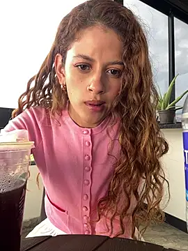 alana15 online show from 01-24-25, 09:37